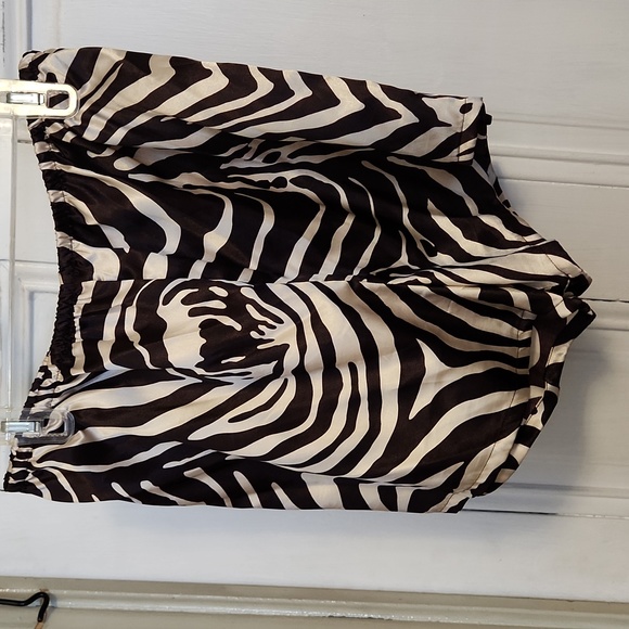 Zebra Shorts P.J.'s - Picture 3 of 4